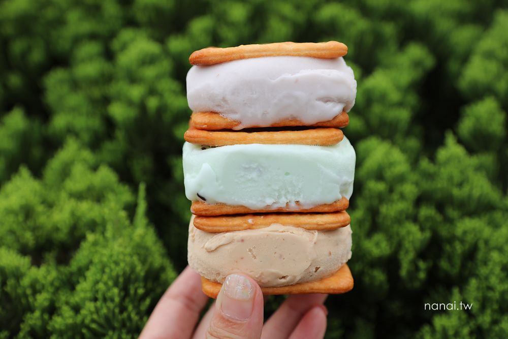 彰化田中》味芳冰淇淋。ig超夯的冰淇淋三明治、冰沙+冰淇淋兩吃法 - Nana愛旅行札記