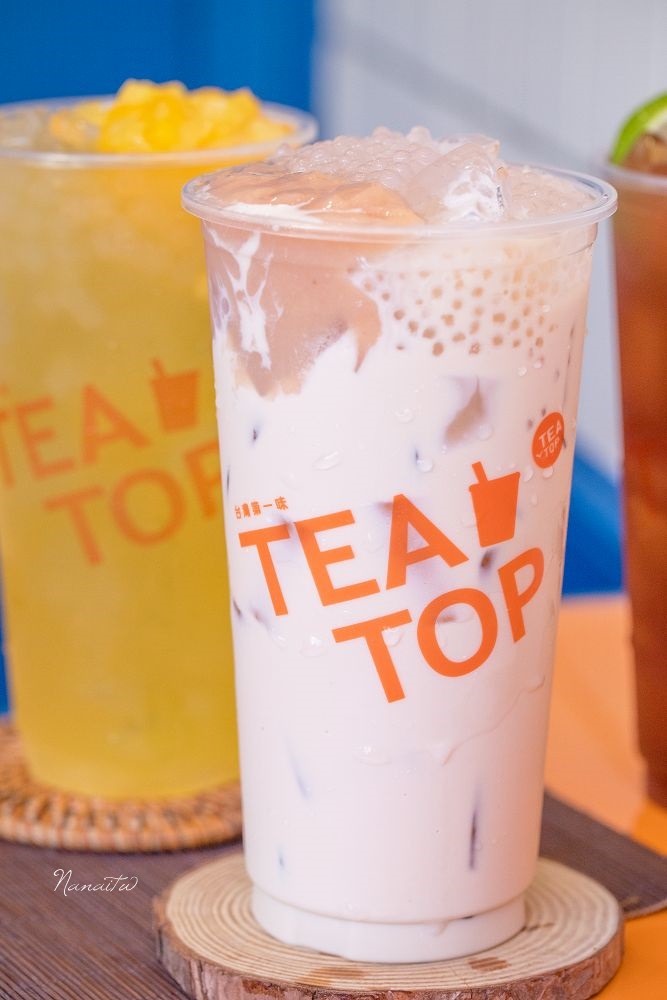 TeaTop第一味 台中逢甲店。咀嚼控必喝，全新推出果粒茶，喝的到滿滿果肉 - Nana愛旅行札記