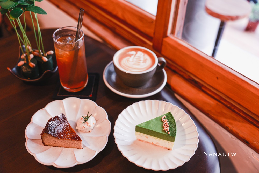 台中老宅咖啡廳│LIGAWA dessert 哩嘎哇，老屋控必訪 - Nana愛旅行札記
