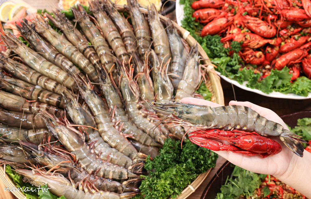 阿布潘水產周年慶！百種海鮮比好市多更好買。生蠔、超大黑虎蝦超優惠 - Nana愛旅行札記