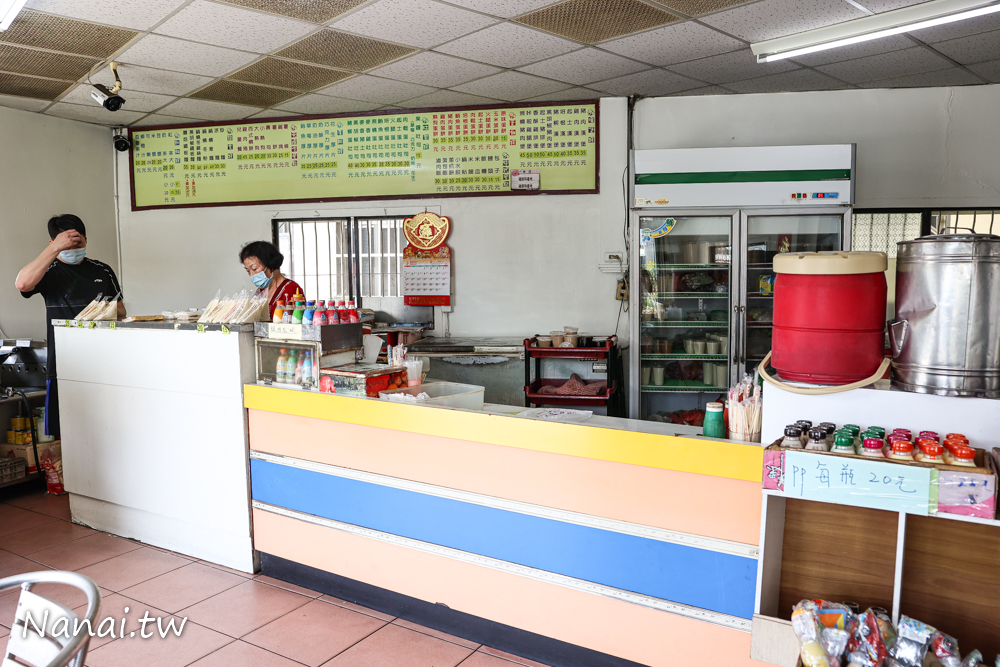 彰化社頭中西式早餐店，在地人每天必買的國小旁15元蛋餅 - Nana愛旅行札記