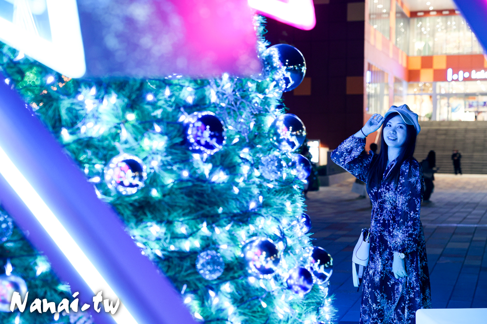 台中聖誕跨年一日遊這樣玩！超科幻迪士尼100主題燈飾，必拍六米高聖誕樹超好拍，甜點美食一起收錄。 - Nana愛旅行札記