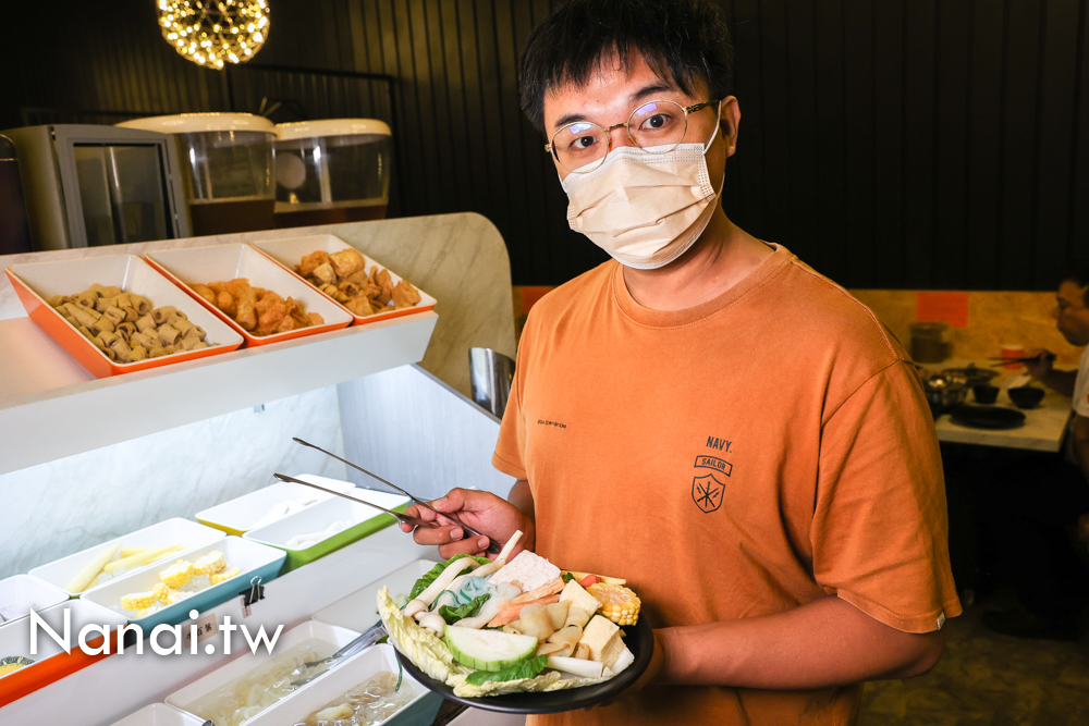 台中北屯火鍋店推薦鍋食主艺，多達45款蔬菜自助吧無限任吃 - Nana愛旅行札記