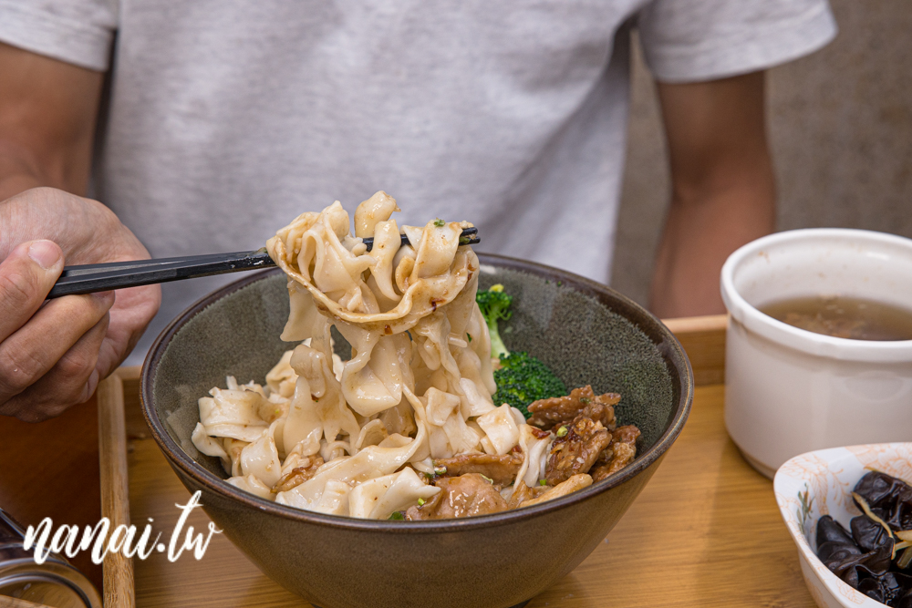 彰化員林推薦放鬆閣樓，新開的老宅私房菜，必點招牌麵食 - Nana愛旅行札記