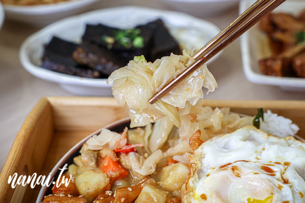 雲林必吃美食偶鵝嚐嚐鵝肉專賣店斗六店！推薦鵝肉飯，招牌糖燻鵝肉切盤只要兩百 - Nana愛旅行札記