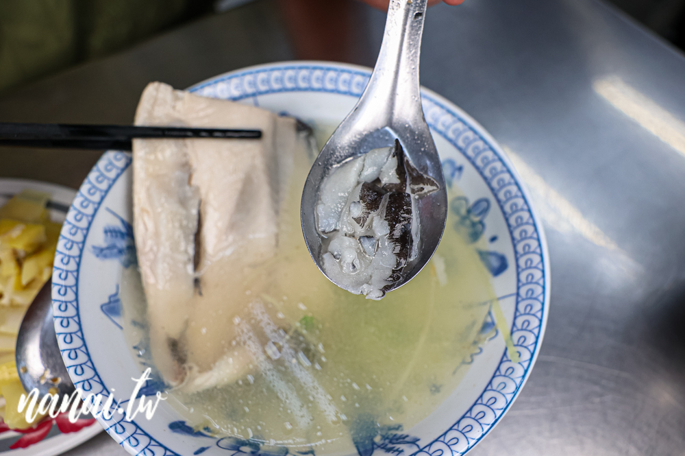 蕭老師火雞肉飯！九成客都是嘉義在地人，限量全火雞腿肉切片飯 - Nana愛旅行札記