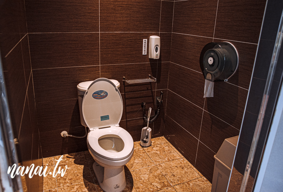 苗栗泰安天晴野舍露營區！高海拔營區、雲海大爆發、五星級淋浴間 - Nana愛旅行札記