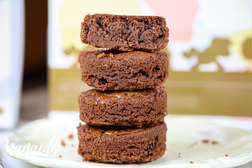 台中留酥LIO SUU酥餅專賣，新品2公分厚卡列特奶油餅乾登場 - Nana愛旅行札記