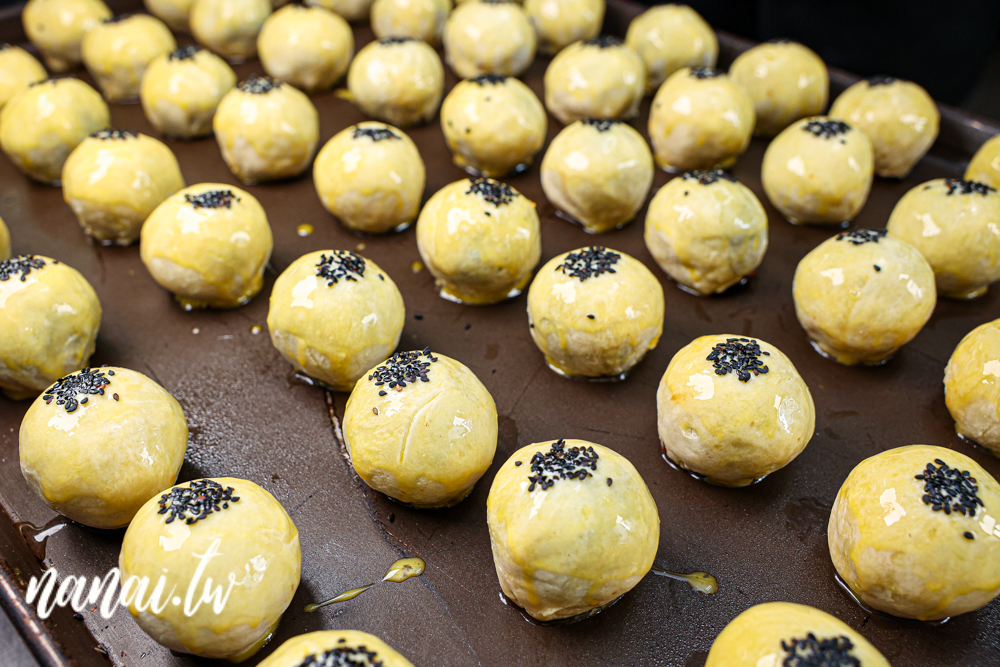 金妮蛋糕店，南投草屯在地40年老店！必買生日蛋糕，中秋蛋黃酥 - Nana愛旅行札記