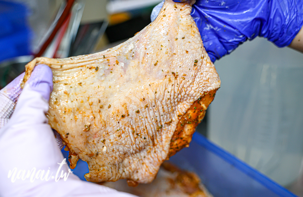 員林新開雞排王平價排餐！最低200元起，飲料，冰淇淋，濃湯自助吧，小型溜滑梯 - Nana愛旅行札記