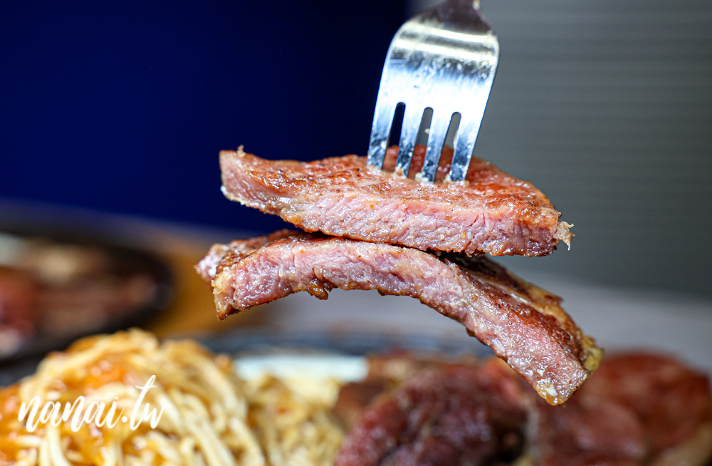 員林新開雞排王平價排餐!最低200元起,飲料,冰淇淋,濃湯自助吧,小型溜滑梯 - Nana愛旅行札記 員林新開雞排王平價排餐!最低200元起,飲料,冰淇淋,濃湯自助吧,小型溜滑梯 - Nana愛旅行札記