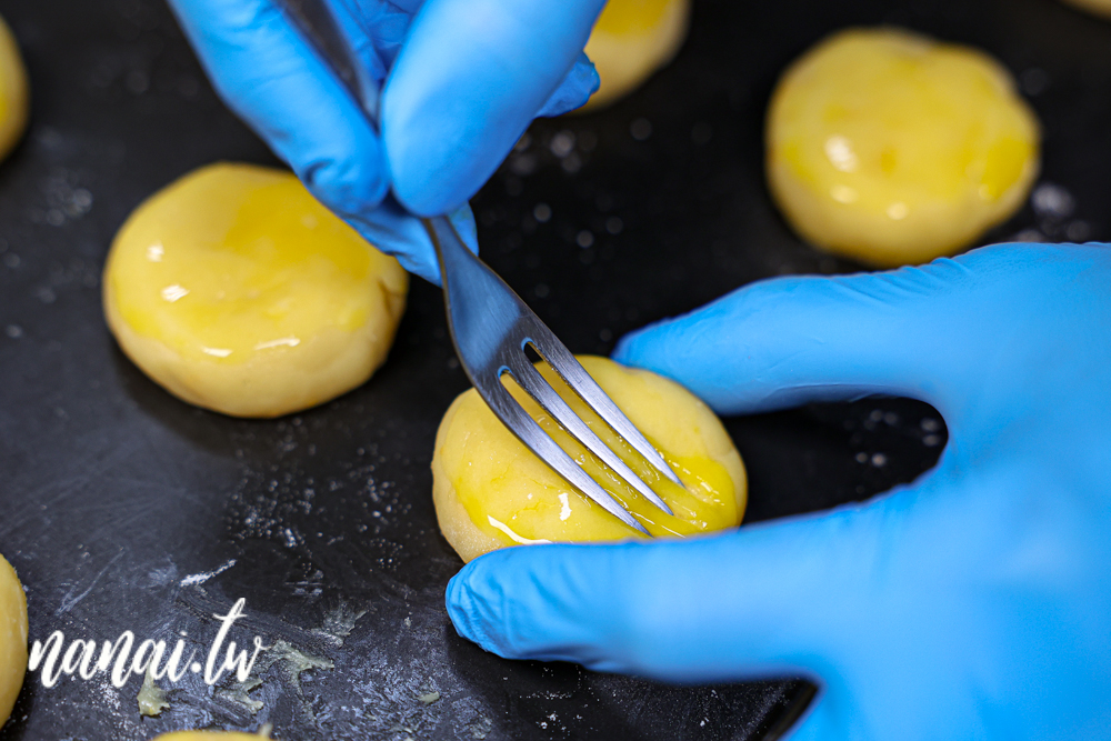 台中留酥LIO SUU酥餅專賣，新品2公分厚卡列特奶油餅乾登場 - Nana愛旅行札記