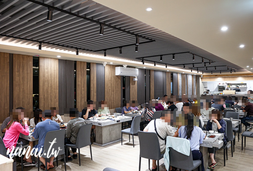 京江小棧！彰化市新開餐廳，熱炒、火鍋、生魚片樣樣有。內用白飯,飲料,冰淇淋吃到飽 - Nana愛旅行札記