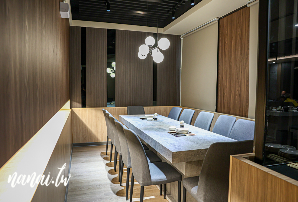 京江小棧！彰化市新開餐廳，熱炒、火鍋、生魚片樣樣有。內用白飯,飲料,冰淇淋吃到飽 - Nana愛旅行札記