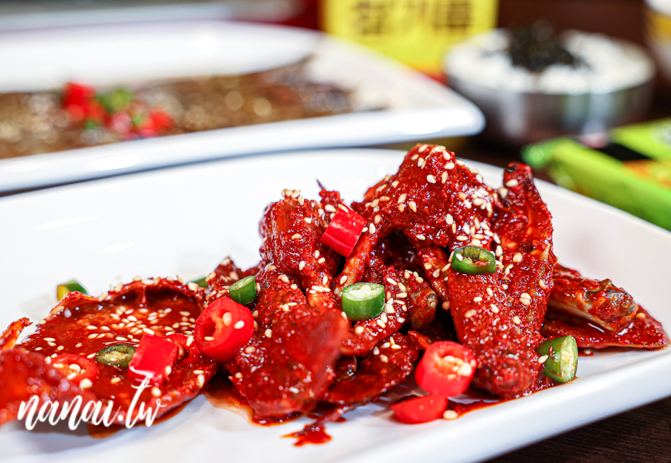 后來宮廷鍋物&醬蟹屋！台中市政府旁竟然藏著正宗韓國醬油螃蟹，不用飛韓國也能吃到 - Nana愛旅行札記