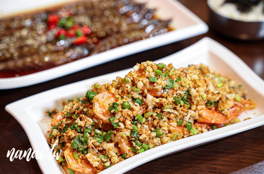 后來宮廷鍋物&醬蟹屋！台中市政府旁竟然藏著正宗韓國醬油螃蟹，不用飛韓國也能吃到 - Nana愛旅行札記