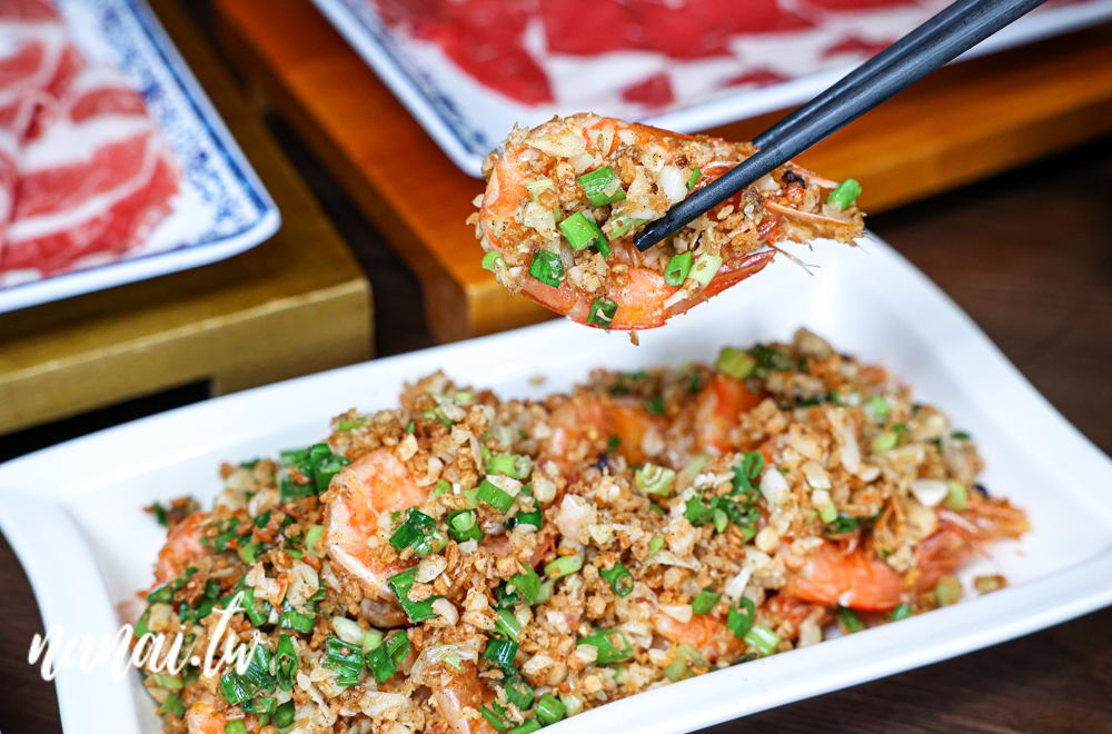 后來宮廷鍋物&醬蟹屋！台中市政府旁竟然藏著正宗韓國醬油螃蟹，不用飛韓國也能吃到 - Nana愛旅行札記