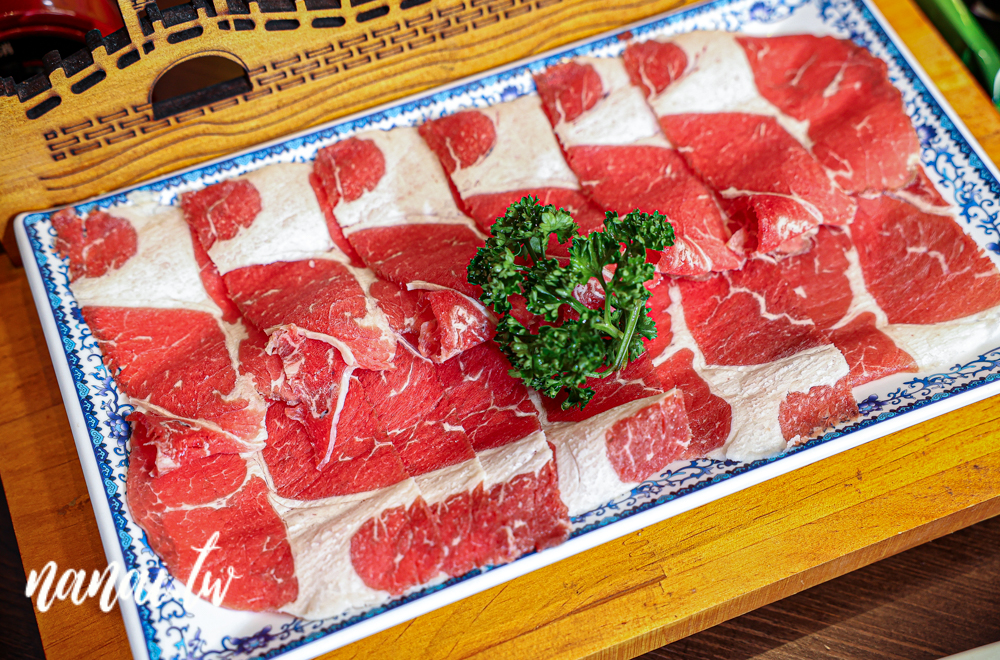 后來宮廷鍋物&醬蟹屋！台中市政府旁竟然藏著正宗韓國醬油螃蟹，不用飛韓國也能吃到 - Nana愛旅行札記