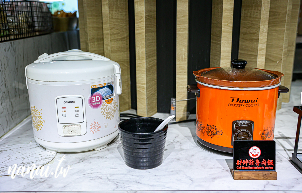 養鍋石頭涮涮鍋員林大同店！40多種蔬菜自助吧，白飯,飲料,冰淇淋任你吃 - Nana愛旅行札記