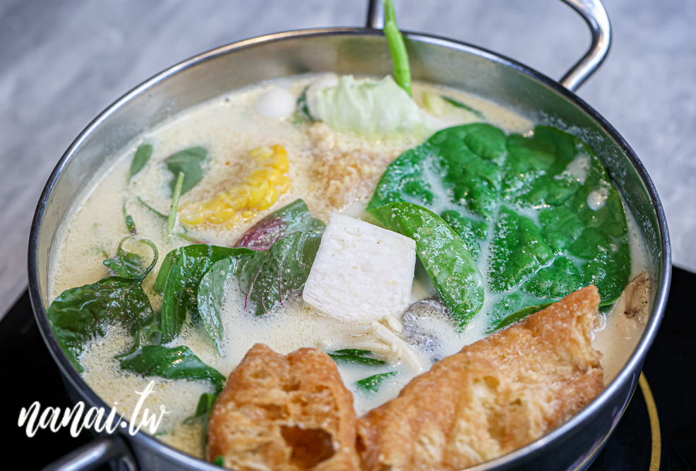 養鍋石頭涮涮鍋員林大同店！40多種蔬菜自助吧，白飯,飲料,冰淇淋任你吃 - Nana愛旅行札記