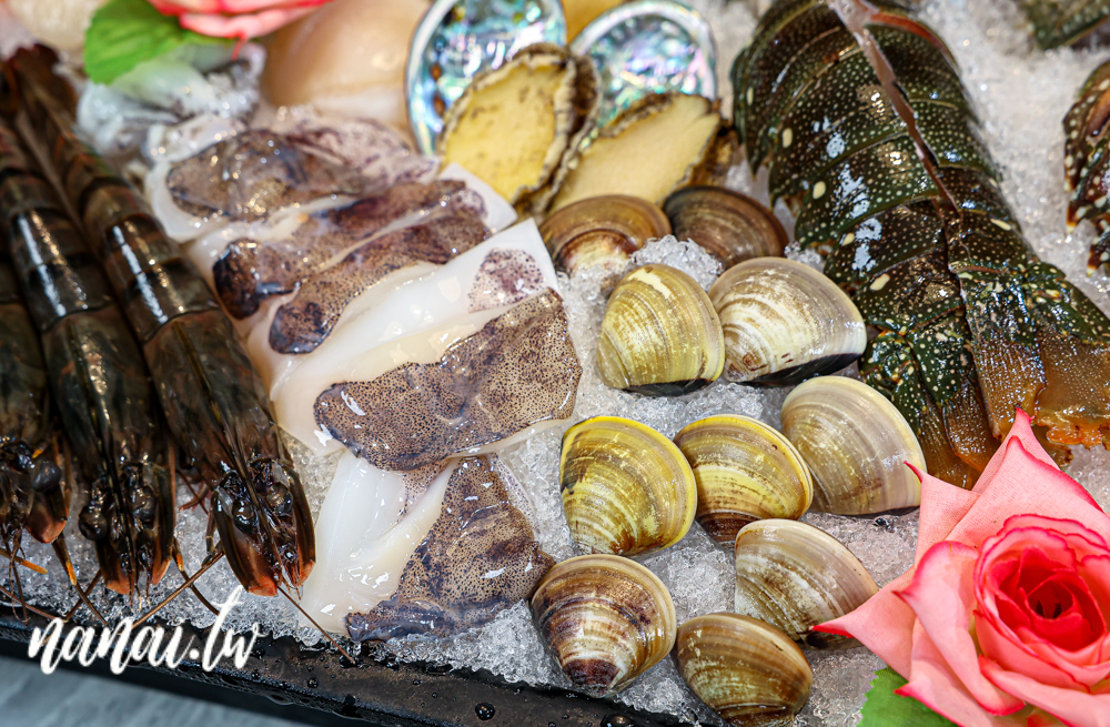 養鍋石頭涮涮鍋員林大同店！40多種蔬菜自助吧，白飯,飲料,冰淇淋任你吃 - Nana愛旅行札記