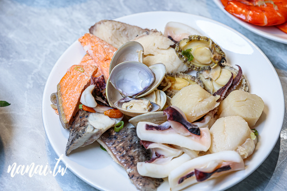 養鍋石頭涮涮鍋員林大同店！40多種蔬菜自助吧，白飯,飲料,冰淇淋任你吃 - Nana愛旅行札記