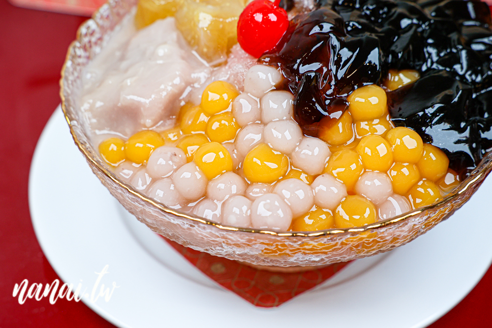 有春茶館！台中超人氣茶館，泡沫紅茶文化與在地小吃，外國客吃過都愛上 - Nana愛旅行札記