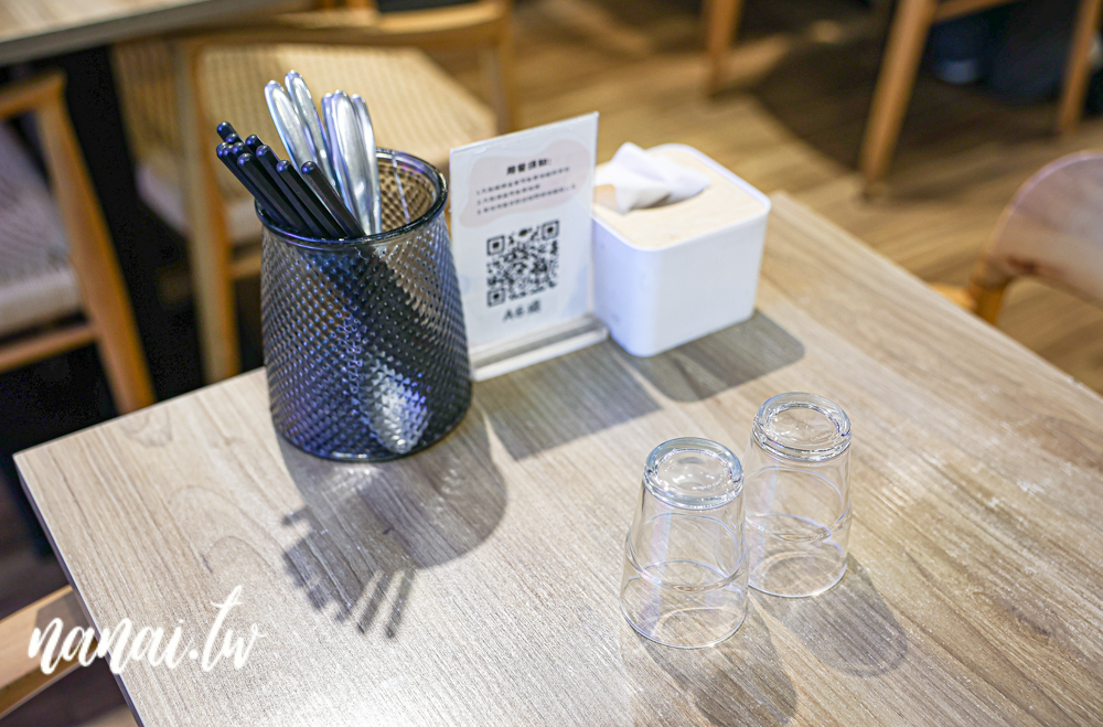 台中南屯法丼大墩店！以法式風格的日式定食套餐，精緻又平價！ - Nana愛旅行札記