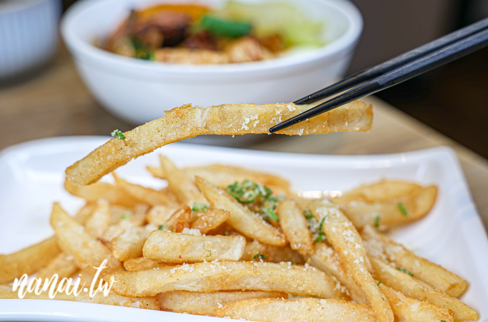 台中南屯法丼大墩店！以法式風格的日式定食套餐，精緻又平價！ - Nana愛旅行札記