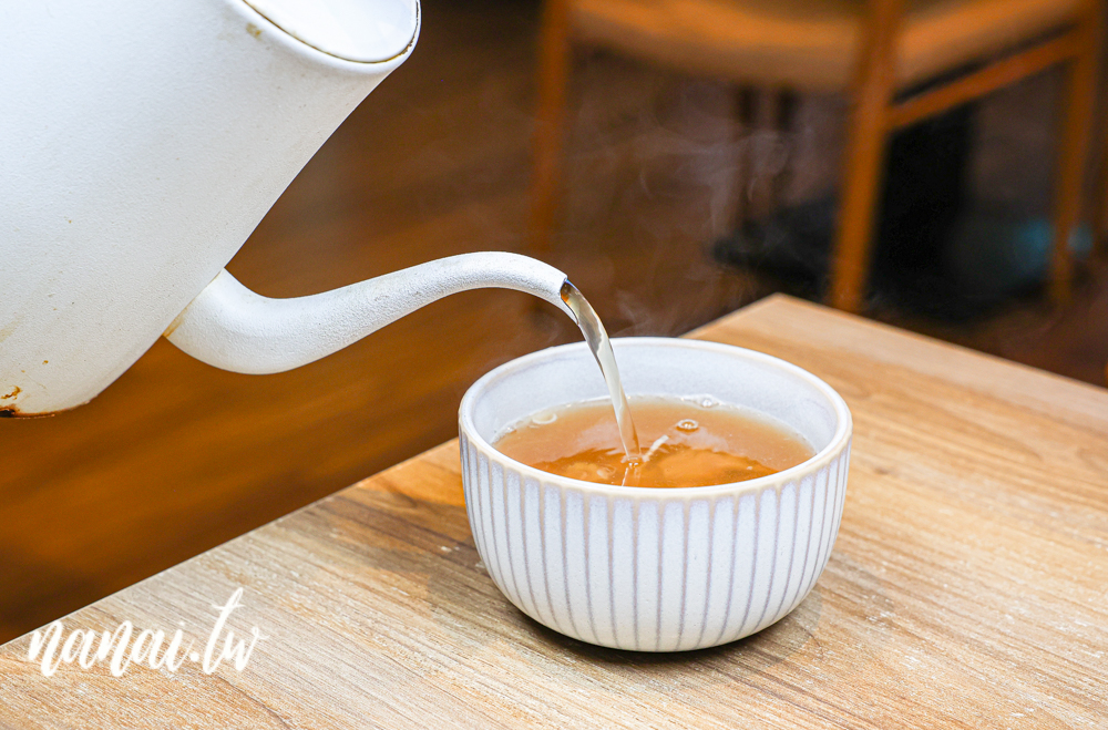 台中南屯法丼大墩店！以法式風格的日式定食套餐，精緻又平價！ - Nana愛旅行札記