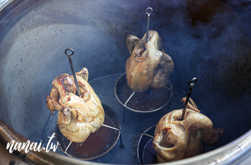南投竹山新店！豪客窯烤雞紫南宮店。必吃窯烤雞，還有獨特分子冰淇淋 - Nana愛旅行札記