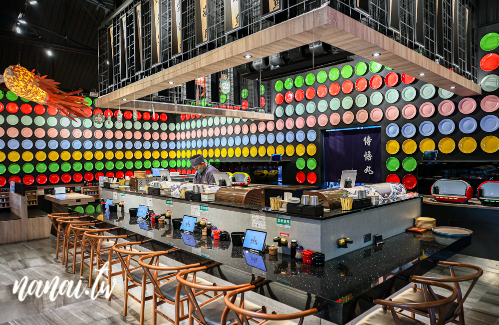 超人氣侍悟丸迴轉壽司員林店！小火車送餐，現點現做手捏溫醋飯 - Nana愛旅行札記