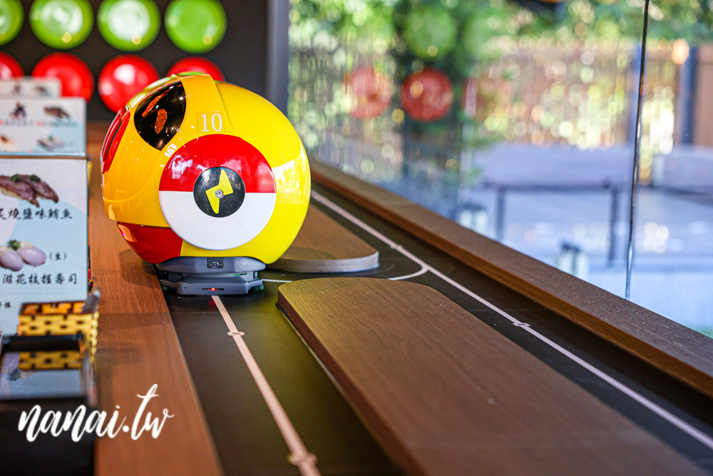超人氣侍悟丸迴轉壽司員林店！小火車送餐，現點現做手捏溫醋飯 - Nana愛旅行札記