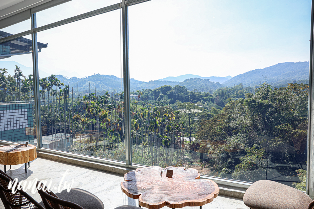 南投魚池大白咖啡，隱身山中小秘境，將山景盡收眼底 - Nana愛旅行札記