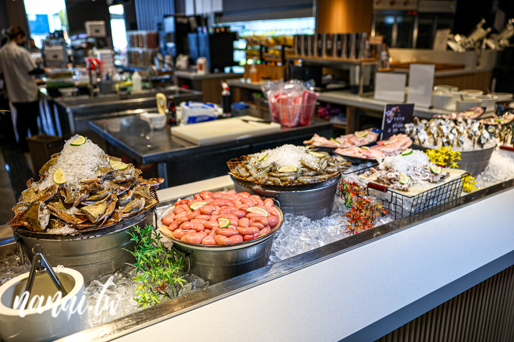 彰化員林吃到飽屯鱻火鍋，超豐富自助式百匯和火鍋 - Nana愛旅行札記