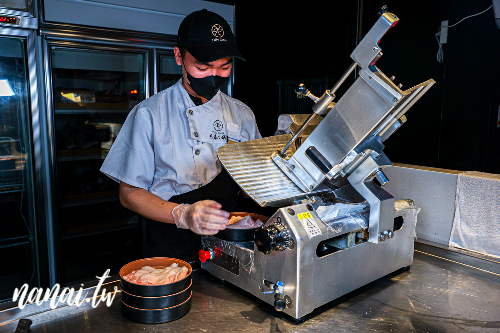 彰化員林吃到飽屯鱻火鍋，超豐富自助式百匯和火鍋 - Nana愛旅行札記