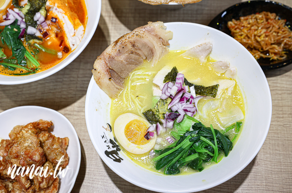 彰化市新開拉麵店！日出MAX拉麵，免費飲料、白飯、冰淇淋自助吧。濃厚雞白湯和濃厚海老湯 - Nana愛旅行札記