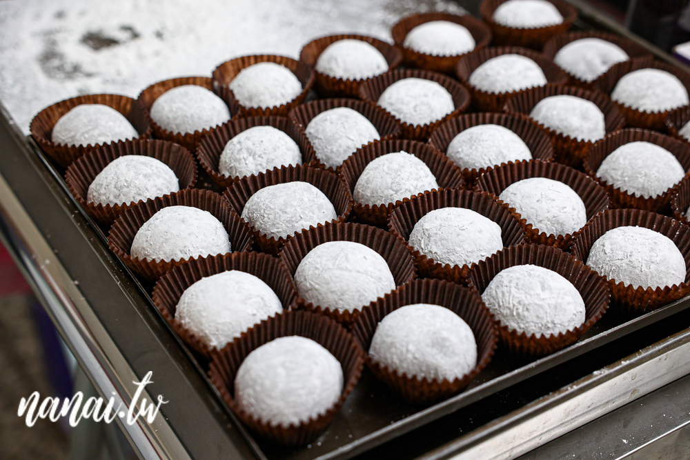 芳甜製餅所(紅豆餅)專賣店！社頭人才知道，每天新鮮現做，厚實內餡多、冬季限定草莓大福 - Nana愛旅行札記