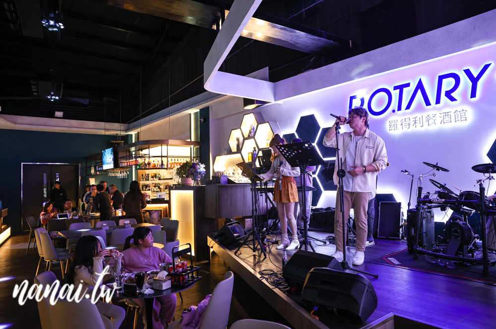 彰化羅得利餐酒館：朋友聚會必去！美食、調酒、五六Live Band和駐唱 - Nana愛旅行札記