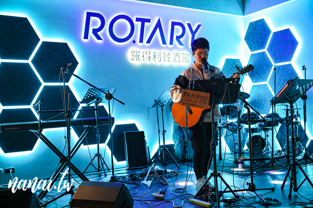 彰化羅得利餐酒館：朋友聚會必去！美食、調酒、五六Live Band和駐唱 - Nana愛旅行札記