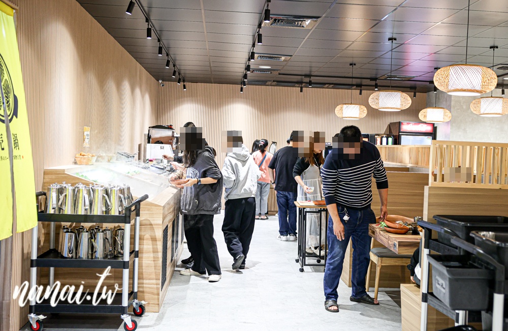 売鍋員林店！彰化員林大道新開超人氣火鍋店，野菜自助吧吃到飽 - Nana愛旅行札記