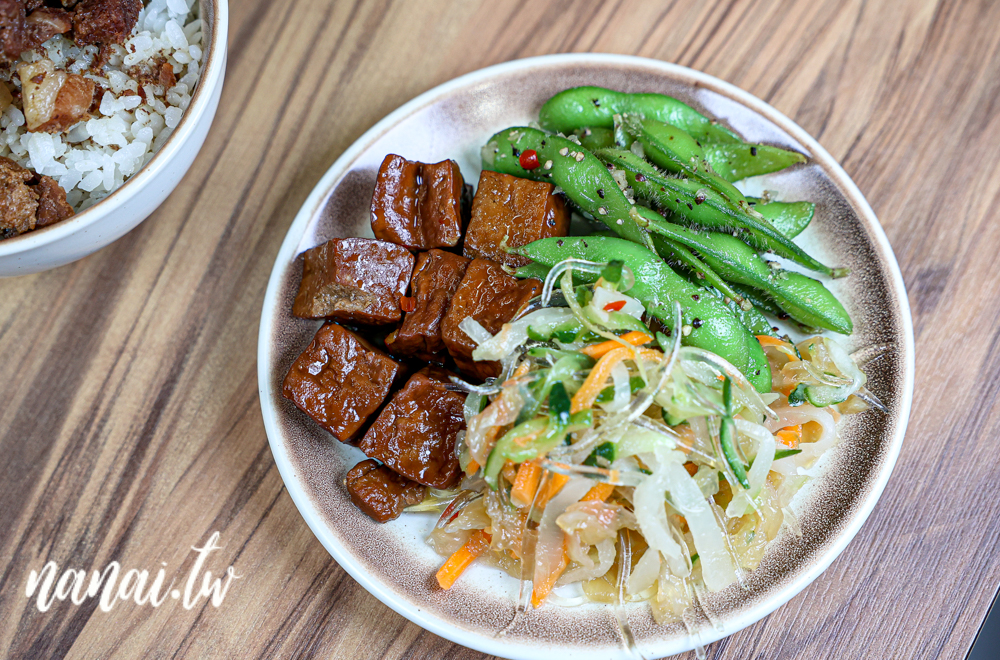 売鍋員林店！彰化員林大道新開超人氣火鍋店，野菜自助吧吃到飽 - Nana愛旅行札記