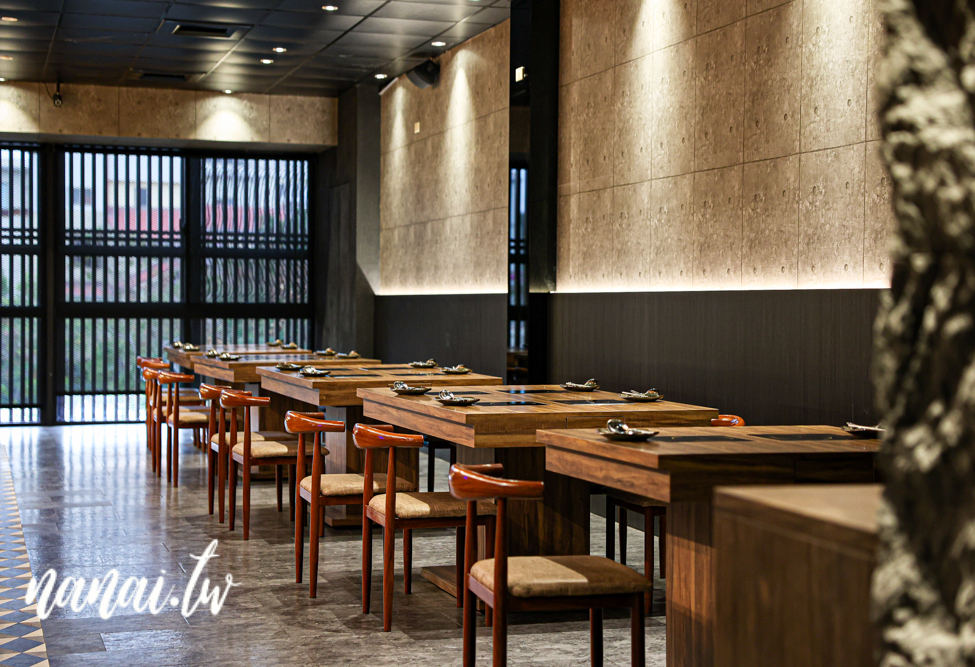 論石間鍋物員林店!必點爆炒石頭鍋,小農蔬菜自助吧 - Nana愛旅行札記 論石間鍋物員林店!必點爆炒石頭鍋,小農蔬菜自助吧 - Nana愛旅行札記