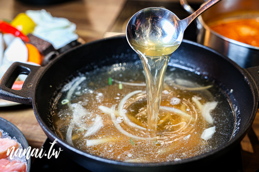 論石間鍋物員林店!必點爆炒石頭鍋,小農蔬菜自助吧 - Nana愛旅行札記 論石間鍋物員林店!必點爆炒石頭鍋,小農蔬菜自助吧 - Nana愛旅行札記