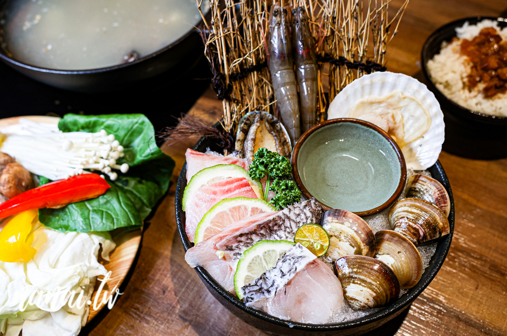 論石間鍋物員林店！必點爆炒石頭鍋，小農蔬菜自助吧 - Nana愛旅行札記