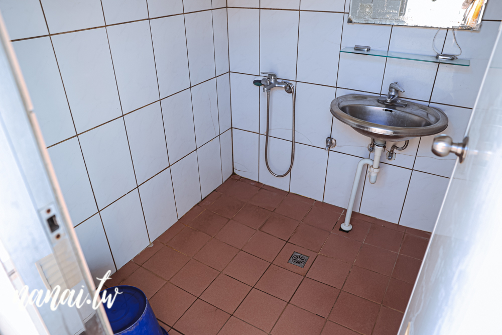 嘉義梅山振峯茶園碧湖山營區！睡在海拔1100公尺的茶園裡，近太平雲梯、太平老街 - Nana愛旅行札記