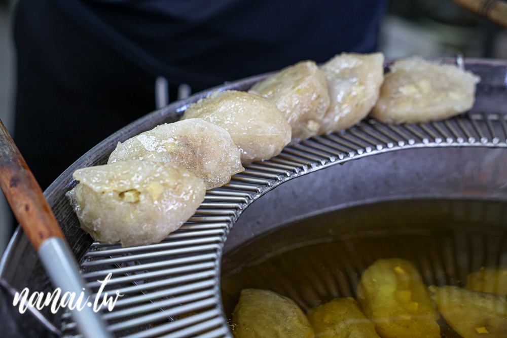 北斗肉圓賓鹿港店！鹿港就能吃到北斗正祖傳五代的肉圓，四神湯也好喝！ - Nana愛旅行札記